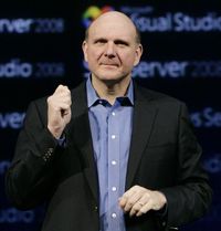 Стив Балмер: "Если кто-то планирует купить сервер за 500 долл., вряд ли ему захочется потратить еще 500 долл. на поставляемую вместе с ним операционную систему" 