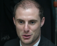 Дерек Макдоннелл: "Нам очень важно установить прямой контакт с клиентом" 