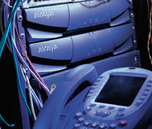 Доход Avaya в минувшем финансовом году составил 2 млрд. долл., а прибыль — 220 млн. долл. Доля рынка компании также велика — около 12% всех телефонных линий корпоративного уровня (и IP, и TDM) в прошлом году были установлены ею. По этому показателю компания уступает только Nortel (13,4%) и опережает Cisco (8,5%)