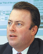 Боб Брюер: «Люди покупают не технологии, а компьютеры»