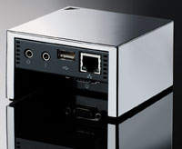 Устройство Pano представляет собой небольшой серебристый куб. В устройстве нет центрального процессора, оперативной памяти, программных драйверов или операционной системы. Вместе с тем оно позволяет соединить клавиатуру, мышь, дисплей и другую периферию пользовательского компьютера по USB с программной средой под управлением Windows Vista или Windows XP, выполняющейся на удаленном сервере