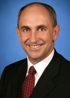 Как заявил Крис Лиддел, пока экономический климат остается нестабильным, Microsoft будет инвестировать только в 