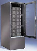 Рисунок 1. Система Uniqle компании Schaefer наряду с избыточной системой охлаждения предлагает свободное место высотой 54 монтажные единицы.