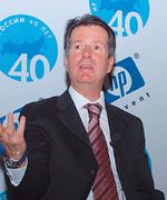 По косвенным данным, приведенным Оуэном Кэмпом, оборот HP в России вплотную приблизился к 2,5 млрд долл.