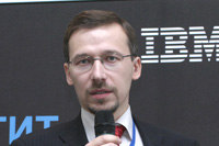 Ярослав Медокс: "Архитектура, позволяющая интегрировать автоматизированный процесс банка с внешними решениями партнеров, обеспечила быстрый вывод на рынок новых продуктов потребительского кредитования" 