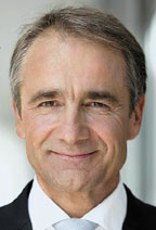 Карл-Хейнц Штрайбих: «Это слияние двух серьезных игроков в своих сегментах рынка дает нам возможность в будущем стать мировым лидером в области сервис-ориенти?ро?ван?ных архитектур и управления бизнес-процессами»