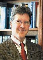 Питер Сандборн: «Вы не в состоянии разорвать заколдованный круг модернизаций, поскольку мир движется вперед, и довольно скоро вы не сможете работать, даже если никакие новые функции вам не нужны»