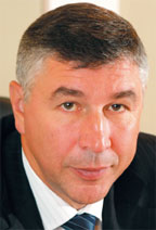 Борис Боярсков попал под перекрестный огонь критики руководства Мининформсвязи и подчиненных ему структур