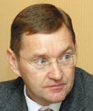 Генеральный управляющий российского представительства Eaton Кюести Козлов считает достижимым ранее заявленный на текущий год показатель продаж ИБП, равный 50 млн долл.