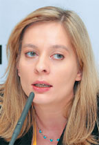 Зинаида Хохлова: «В постоплатной системе появятся как национальные, так и региональные тарифные планы»