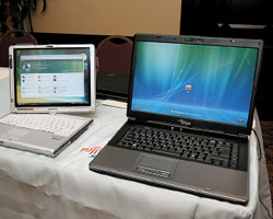 Модели Fujitsu Siemens Lifebook T4220 (слева) и Amilo Xi 2428 предлагают разные подходы к организации рабочего пространства