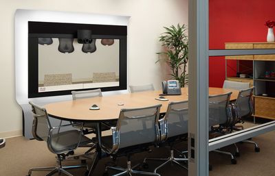 Потребителями CTS 1300 должны стать филиалы крупных корпораций и компании, относящиеся к верхнему эшелону среднего бизнеса 