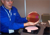 Руководитель проекта Numonyx Эд Доллер: 