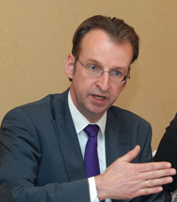 Ян Хоф признает, что его компания пока не может похвастать ростом финансовых показателей 