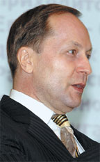 Сергей Карелов: «Последние года два задачи консолидации, так или иначе, находятся среди ключевых приоритетов крупного российского бизнеса, а именно он определяет погоду на нашем ИТ-рынке»