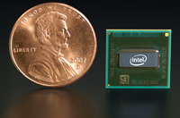 Благодаря компактным размерам Atom на одной 300-миллиметровой кремниевой пластине может уместиться сразу 2,5 тыс. процессоров 