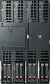 Одна из особенностей новых лезвий HP Integrity — возможность каскадирования, которое дополняет виртуализацию и повышает гибкость вычислительных систем