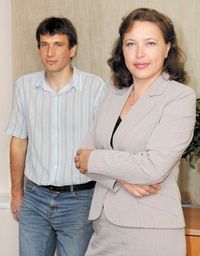 «По окончании внедрения SAP WMS была получена версия WMS, которая не в полной мере соответствовала реальному состоянию складских процессов. Пришлось адаптировать систему под существующий бизнес силами собственных специалистов», Андрей Гаршин, начальник отдела разработки системной архитектуры, руководитель проекта по внедрению ERP-системы ГК «Восток-Сервис», Лидия Семичастная, директор по ИТ ГК «Восток-Сервис»