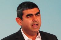 Вишал Сикка: «Мир достаточно велик и способен вобрать в себя все инновации. На данном этапе мы не собираемся прекращать совершенствование ни одного из продуктов Sybase» 