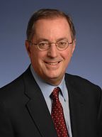 Пол Отеллини: «Благодаря покупке McAfee наша компания получит коллектив исключительно талантливых людей и многолетний опыт инновационной деятельности в области защиты, а тажкетакже разработки продуктов и сервисов, делающих Интернет безопаснее»