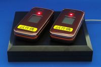 В приемных устройствах помимо катушки присутствует конденсатор; размеры устройства определяются размерами катушки и конденсатора, которые оно в состоянии вместить