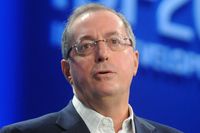 Пол Отеллини: «Эффективность энергопотребления, повместное подключениеповсеместное подключение к Интернету и безопасность — три столпа современной компьютерной отрасли»