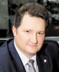 «Обеспечение безопасности предоставляемых дистанционных сервисов является одной из приоритетных задач для нашего банка», Лев Шумский, заместитель начальника управления инфраструктуры департамента ИТ «Русь-Банка»