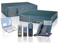 Рисунок 2. Новинка Panasonic — IP-УАТС малой и средней емкости KX-NCP1000. Станция может использоваться как в отдельном офисе, так и в компании с разветвленной сетью филиалов, позволяет создавать удаленные рабочие места и организовать ЦОВ, обеспечивает работу с различными каналами связи. УАТС предоставляет доступ к большому числу специальных приложений, поддерживая работу с IP-телефонами, цифровыми телефонами и софтфонами (в том числе для мобильных устройств), системными телефонами DECT, а также со стандартными аналоговыми телефонами. 