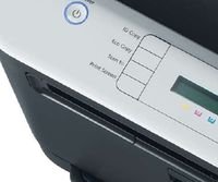 Лаконичная панель управления предоставляет простой доступ ко всем функциям