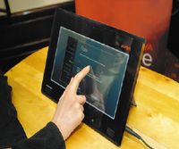 Интерфейс Avaya Flare Experience должен максимально упростить работу пользователей