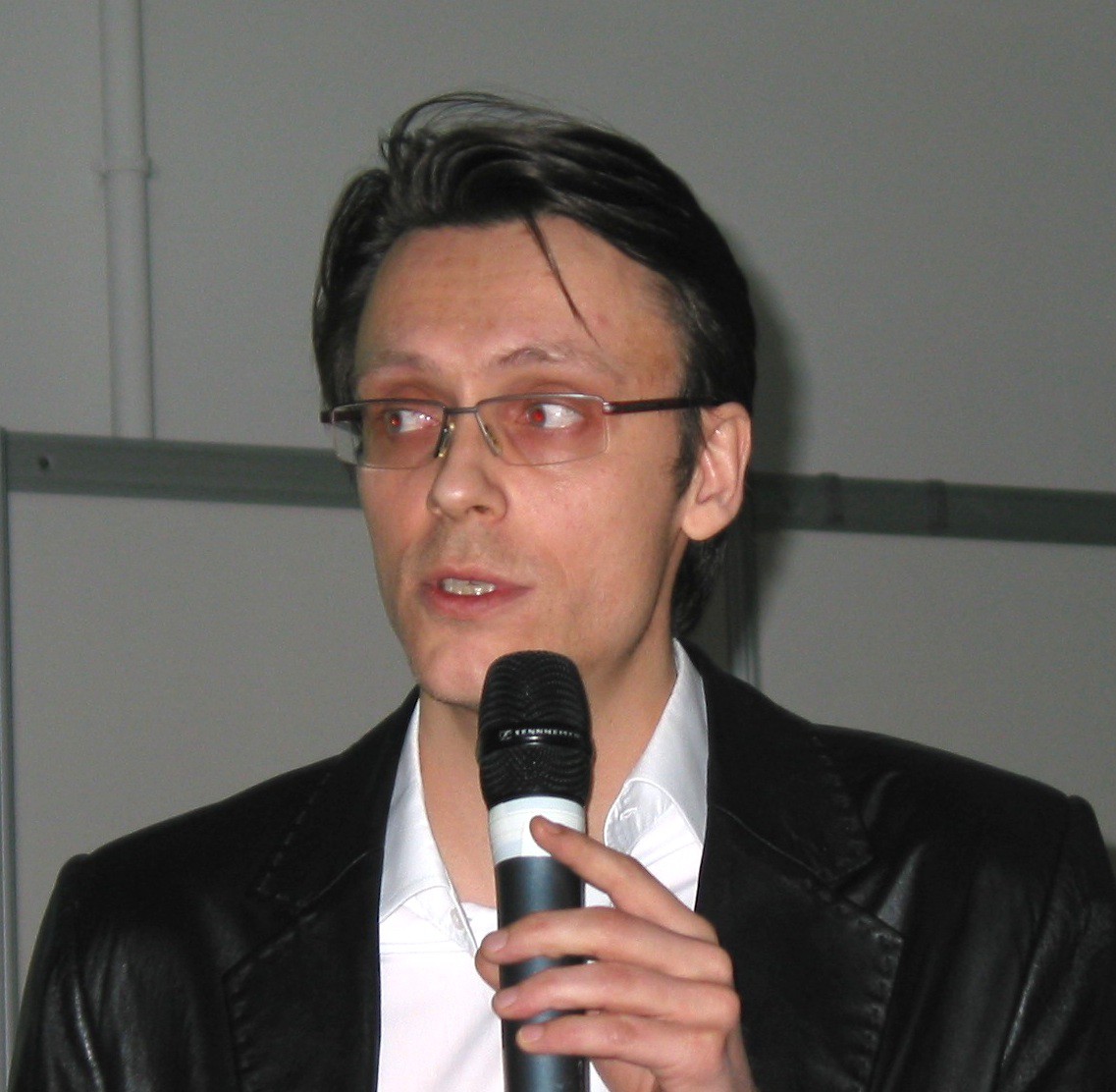 Владимир Макаров