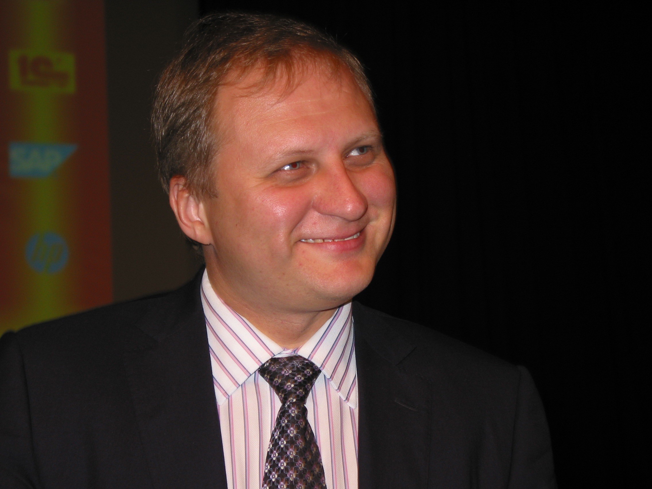 Роман Сафронов