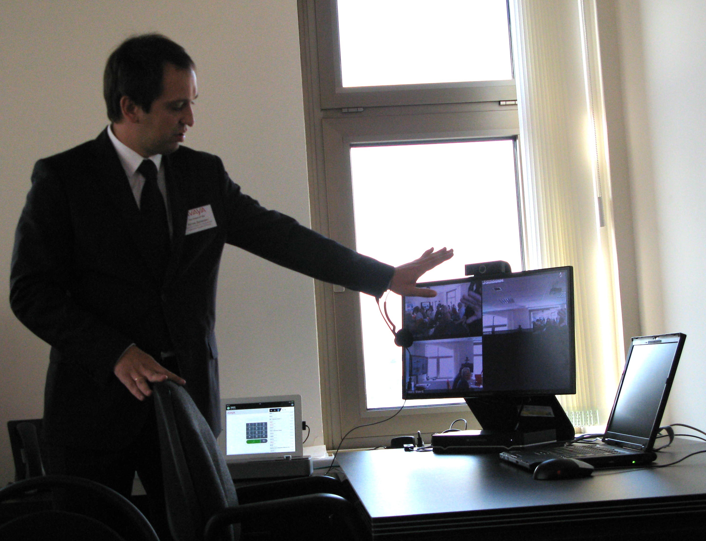 Артем Дрожжин