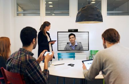 Polycom RealPresence Debut – в России