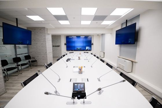 Проекты года. Успех видеотехнологий. Модернизация системы ВКС и создание мультимедийного комплекса для переговорного пространства. «СИБУР»