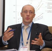 Ключом к пониманию текущего момента в освоении технологий виртуализации отечественными пользователями может служить классификация, которую представил в своем выступлении Роберт Фариш