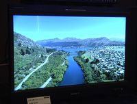 Несмотря на существенные преимущества светодиодной технологии, производители пока не могут обеспечить надлежащего качества OLED-панелей большого размера