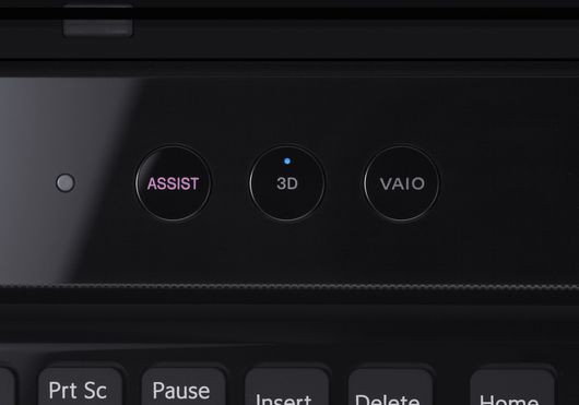 Для просмотра трехмерного изображения на Vaio F достаточно нажать функциональную кнопку на клавиатуре