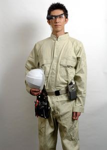 Комплект Tele Scouter будет предназначен для применения на заводах и других промышленных предприятиях, а в дальнейшем на его основе планируется создавать системы развлечений и расширенной реальности