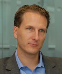 Карстен Ньюбери: «Мы стараемся сделать наши программные продукты более интеллектуальными, чтобы облегчить работу конструкторов и повысить ее эффективность»