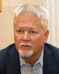 Курт Рихард: «Основной фактор, препятствующий замене обычных дисков на SSD, –  высокая цена последних»