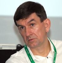 Борис Бобровников полагает, что, когда «нефтяных» денег станет меньше, вырастет и спрос на аутсорсинговые услуги