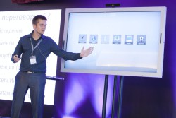 Руководитель центра разработки ПО компании Polymedia Иван Вахмянин подчеркивает простоту пользования устройством