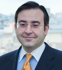 Вартан Диланян уверен: только Accenture может предложить заказчику «костюм целиком», а не отдельную его деталь