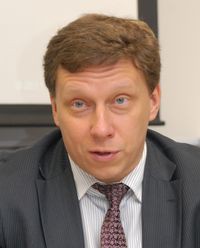 Андрей Тихонов Samsung Enterprise Business Team