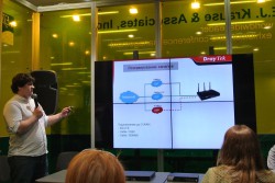 Специалисты ATG рассказали на выставке «Связь-Экспокомм 2013» о возможностях новых моделей маршрутизаторов DrayTek