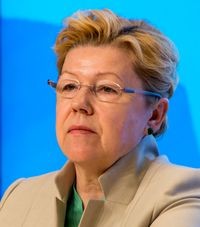 Елена Мизулина