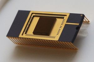 трехмерная флэш-память NAND