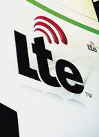 ЗАПРОСЫ ПОЛЬЗОВАТЕЛЕЙ на повышение скорости — один из главных мотивов перехода к следующему этапу развития сотовых сетей, основанному на технологии LTE