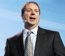 КИРК СКАУГЕН: «Нет в мире таких задач, с которыми не справились бы процессоры Xeon» Фото: Intel